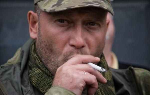 Дмитро Ярош. Дмитро Ярош.
